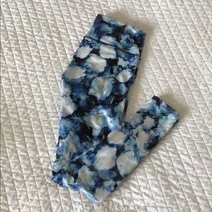 Athleta Floral Print Leggings